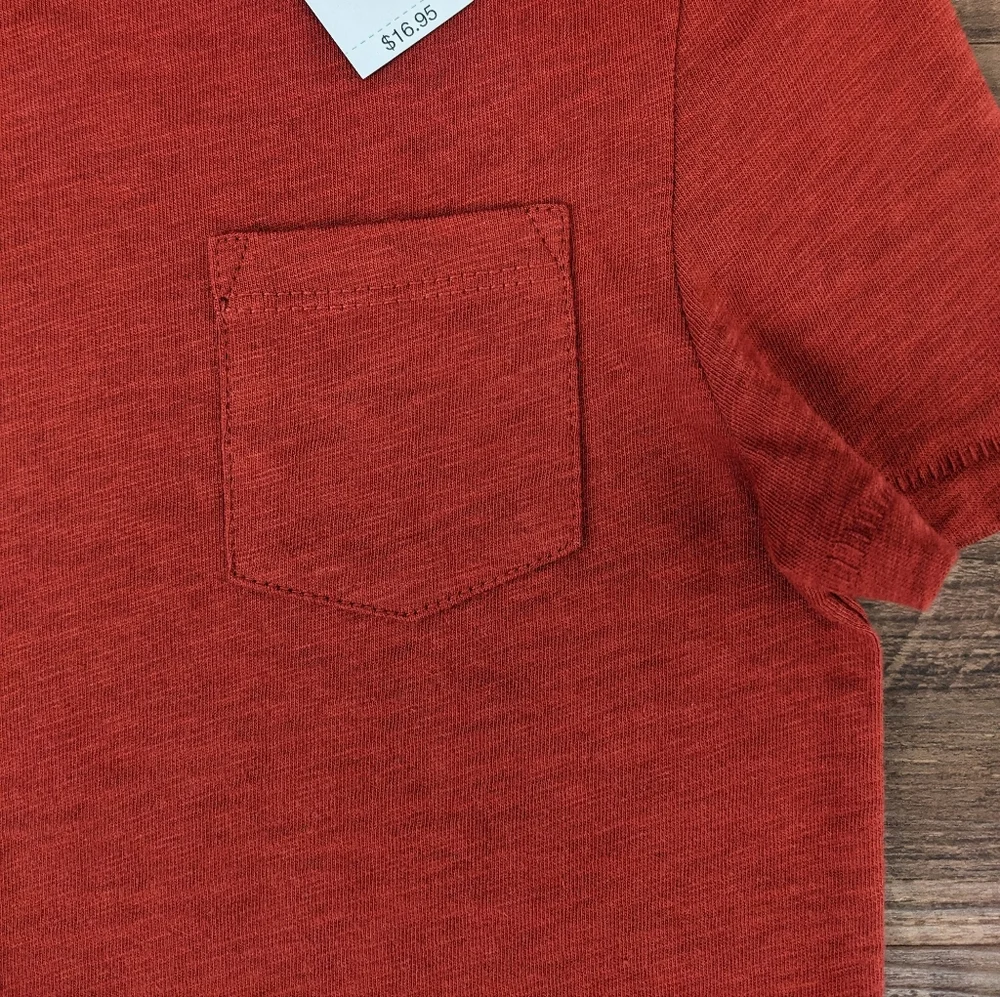 GAP tee shirt